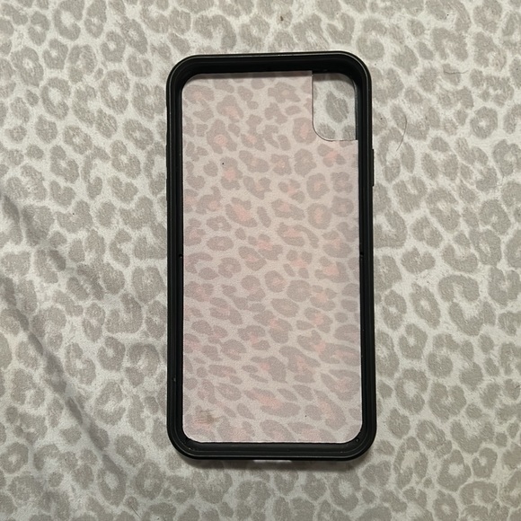 Pink leopard wildflower iPhone XR Case - Picture 2 of 3